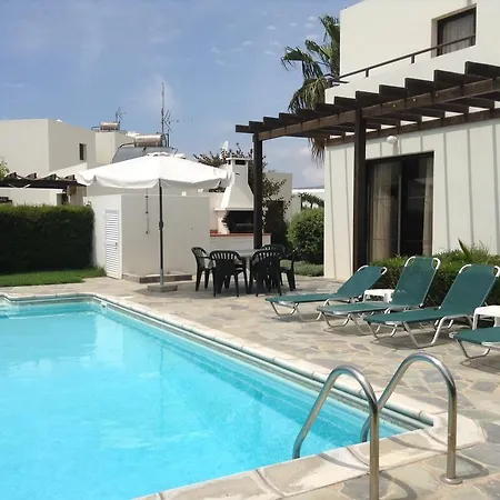 Aura Holiday Villas Paphos Room photo