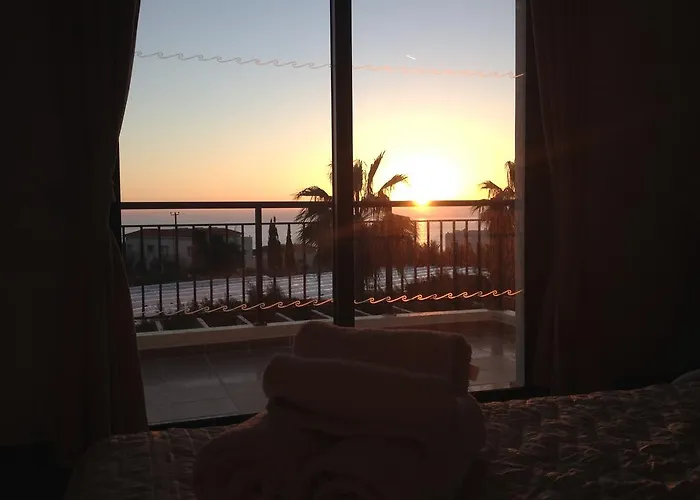 Aura Holiday Villas