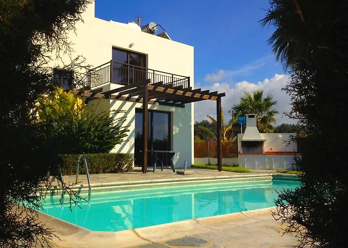 Aura Holiday Villas